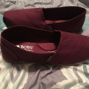 Burgundy Bobs
